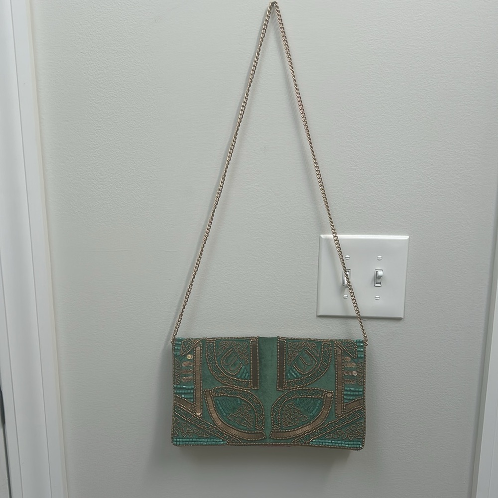 Bead the Best Green Velvet Beaded Clutch - Picture 6 of 9